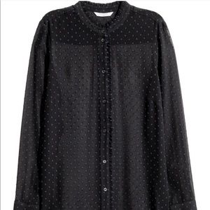 H&M Blouse with a frilled collar size 16